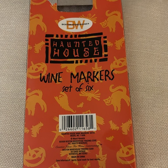Boston Warehouse Halloween Haunted House Wine Markers Charm, set of 6 - Picture 3 of 3
